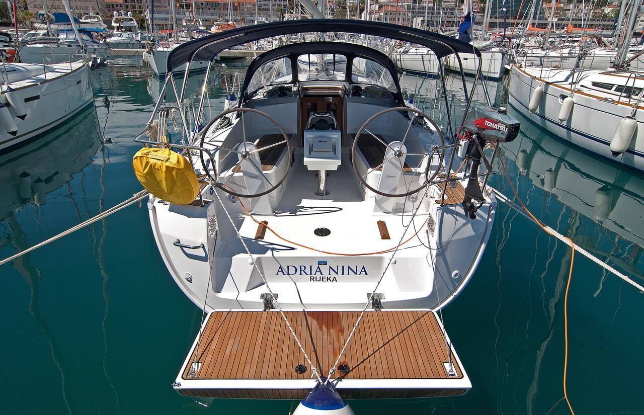 Bavaria Cruiser 37 Adria Nina