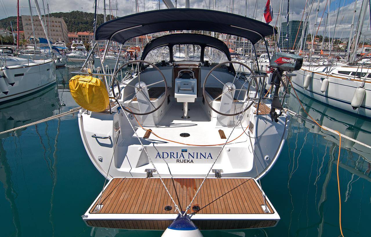 Bavaria Cruiser 37 Adria Nina