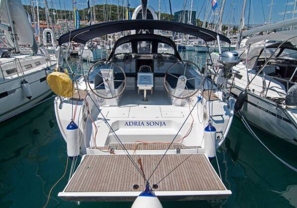 Bavaria Cruiser 46 Adria Sonja