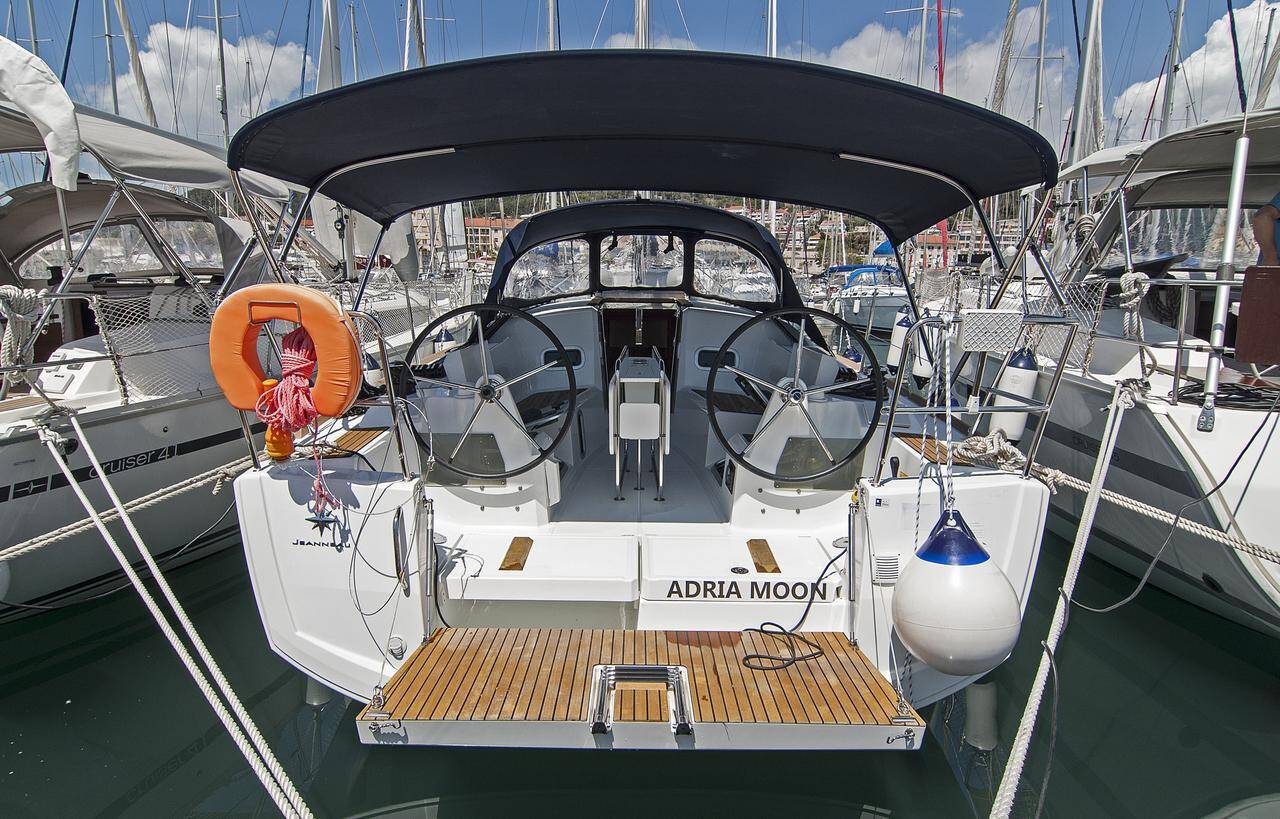 Sun Odyssey 349 Adria Moon