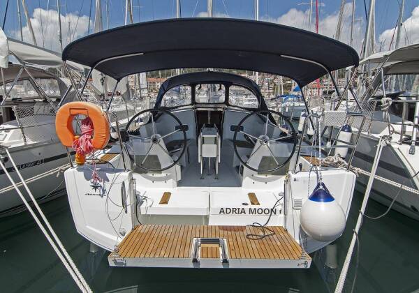 Sun Odyssey 349 Adria Moon